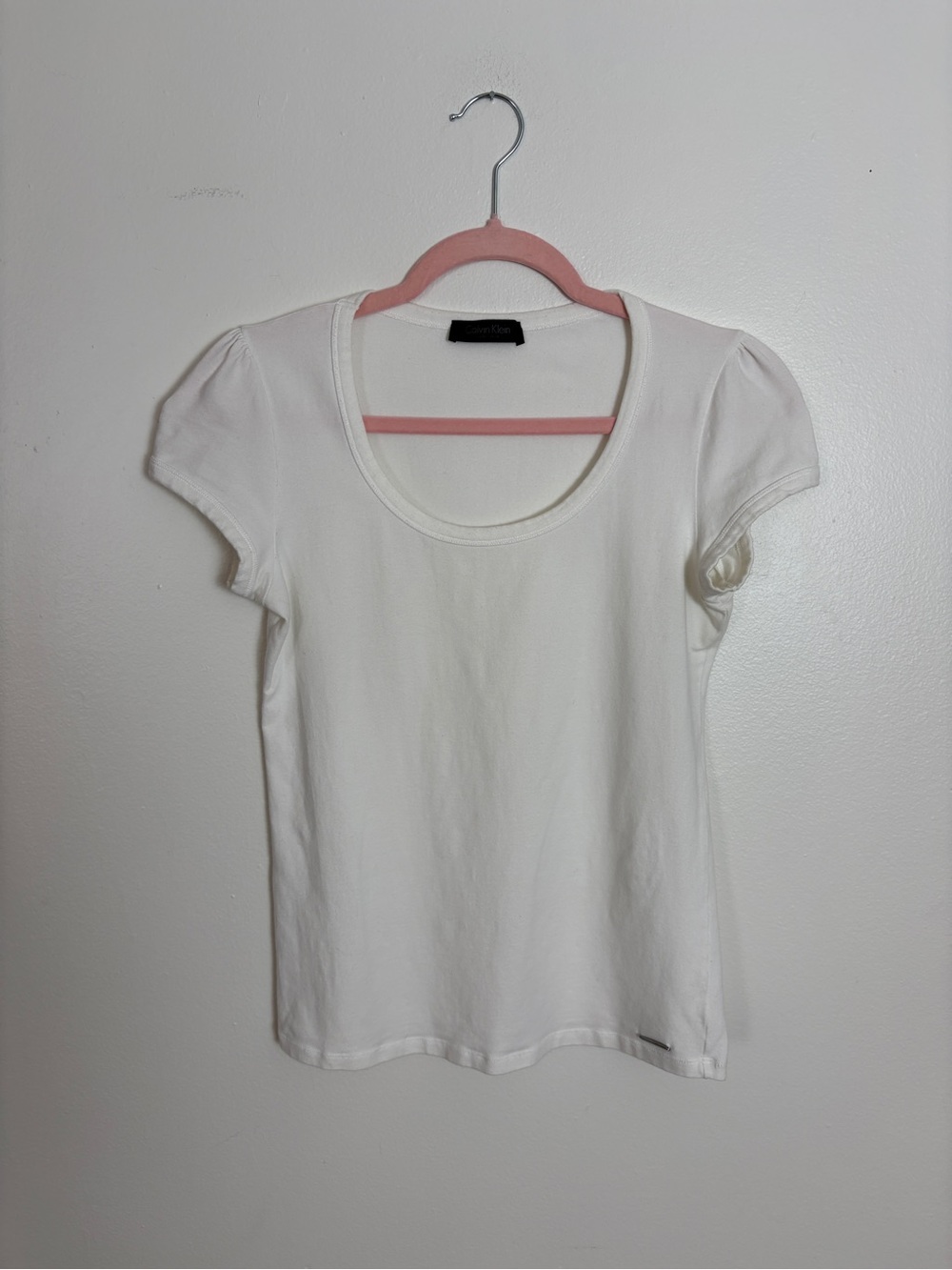 VTG Y2K Calvin Klein Collection Scoop Neck Short Sleeve White Tee